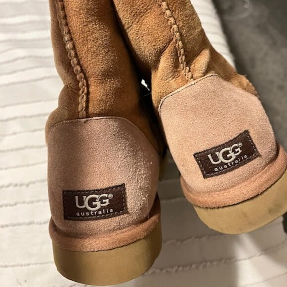 Ladies Chestnut Colored Lined UGG Boots - Size 10M - Gently Used - Picture 6 of 6